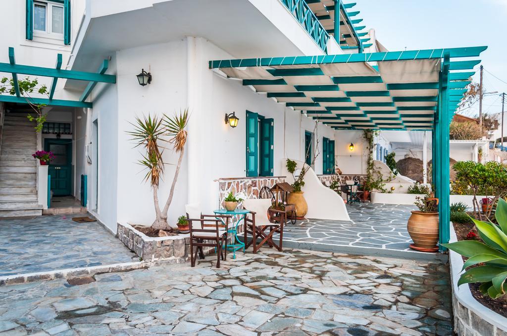 Seaside Apartments Adamantas  Exterior photo