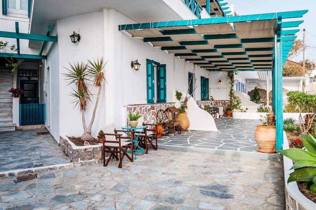 Seaside Apartments Adamantas  Exterior photo
